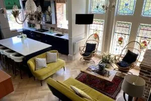 Stunning 3 bedroom Victorian home near Pollok country park - Govan