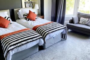 Stunning 3 bedroom Victorian home near Pollok country park