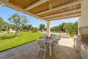 Villa Trullo Oro Verde by Villa Plus