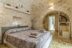 Villa Trullo Oro Verde by Villa Plus