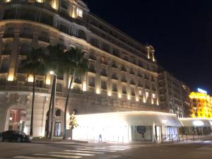 Boulevard de la croisette PALAIS MIRAMAR