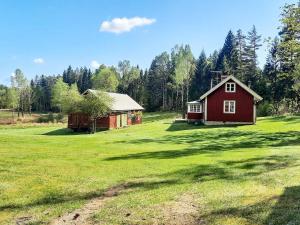 5 person holiday home in Fjärås-By Traum