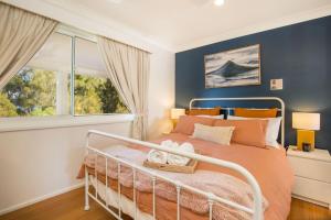 Reflections Pet Friendly Waterfront