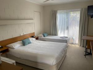 Corlette Palms Motor Inn - Ubytování bez kategorie ve městě Corlette