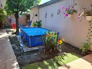 Casa de descanso con piscina, en venadillo - Líbano