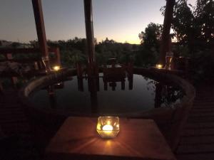 Cabaña Refugio Magenta con piscina privada tinaja costo adicional