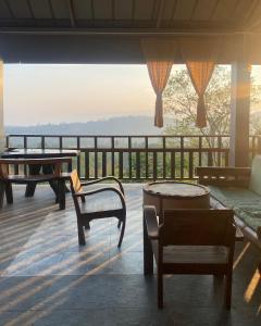 ภูคำฮ้อมคลิฟฟ์ลอดจ์ แอนด์ โฮมสเตย์ Phu come home cliff Lodge & Homestay
