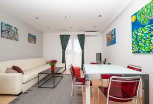 Luxury apartment Silvana in the city center