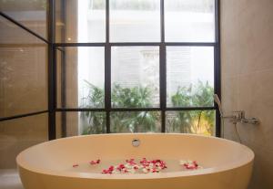 The Kons Villa Bali Seminyak