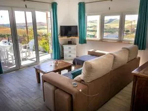 Casa Bambu - Hortas do Tabual