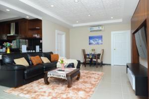 CityHouse-OSCAR,pool villa 4Bedrooms-Jacuzzi-walking Street 10min