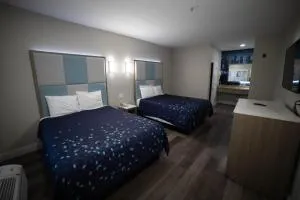 Mid City Inn & Suites Pico Rivera - 皮科里韦拉