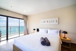 Patong tower Superior Seaview 4BR-2102