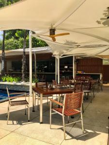 Beachfront 2 BR Luxury Apartment Chava Surin