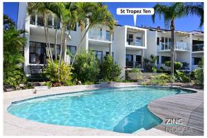 St Tropez 10 - Waterfront Escape in Noosa Sound