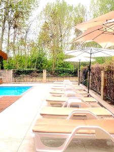 Park and pool Studio Apostolovi