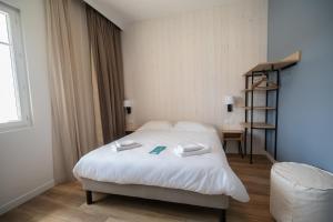 Hotels Hotel de la Baie : photos des chambres