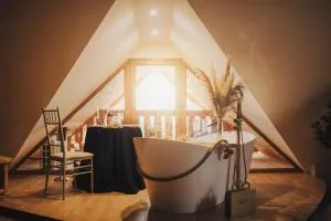 Apartament z wanną wolnostojącą - Tuliszków