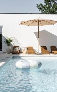 VillaS with heated pool