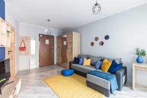 SuperApart Stalowa 39 Modern Unit with Kitchen & Wifi