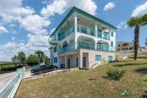 House Katja - Mugeba