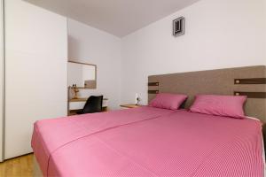 Holiday house with a swimming pool Medulin - 21049