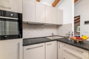 Holiday house with a swimming pool Medulin - 21049