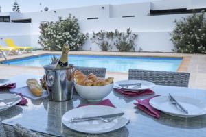 Villa Dulce Vista Costa Papagayo with Large Heated Private Pool & Air conditioning