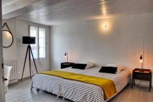 Maisons de vacances Les Cerisiers YourHostHelper : photos des chambres