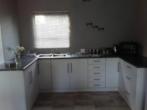 de Klerens Gems : Emerald Self Catering Unit