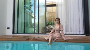 Poolvilla Near Nimmanheim - KING BED 3BR