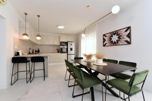 Villa Sophia with private swimming pool near the beach!