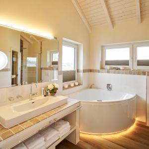 Luxuswellnesshaus Bootshus