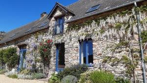 Maisons de vacances La Cremerie, La Vieille Ferme : Maison 2 Chambres