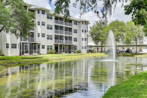 Florida Vacation Rental Condo Near Tampa