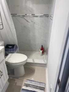 BUDGET Quad Room with En Suite Bathroom 36B