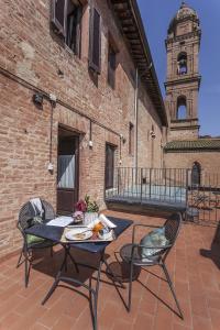 Il Chiostro Del Carmine