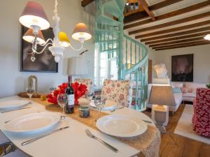 Maisons de vacances Holiday Home Mon Amour by Interhome : photos des chambres