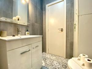 Albufeira Central 5 by Homing