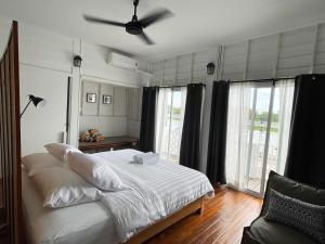 บ้านรักษ์ Baan Rak