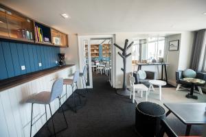 Hotels Hotel de la Baie : photos des chambres