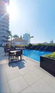 Coast Residences Penthouse with skyline and manila bay view