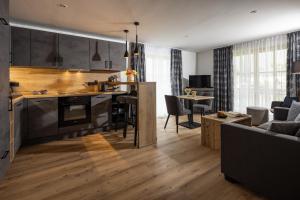 Apartment with Balcony room in Hotel Hubertus Garni