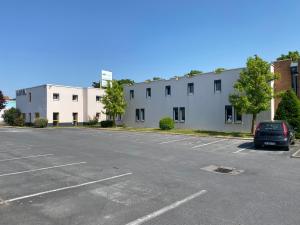 Hotels Brit Hotel Reims La Pompelle : photos des chambres