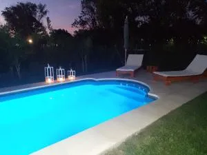casa con pileta climatizada, tiempo para descansar, Pilar - Zelaya