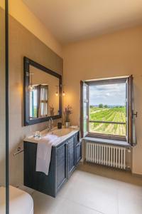 Deluxe Double or Twin Room with Garden View