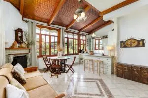 Villa Sevasti Platamonas Holiday Home, Panel Hospitality Homes & Villas - Pyrgetós