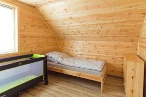 DOMKI MALIBU SARBINOWO