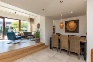 Welcome in - Vakantiehuis met ruime zonnige tuin I Lepelblad 42, Nieuwvliet-Bad