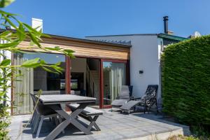 Welcome in - Vakantiehuis met ruime zonnige tuin I Lepelblad 42, Nieuwvliet-Bad